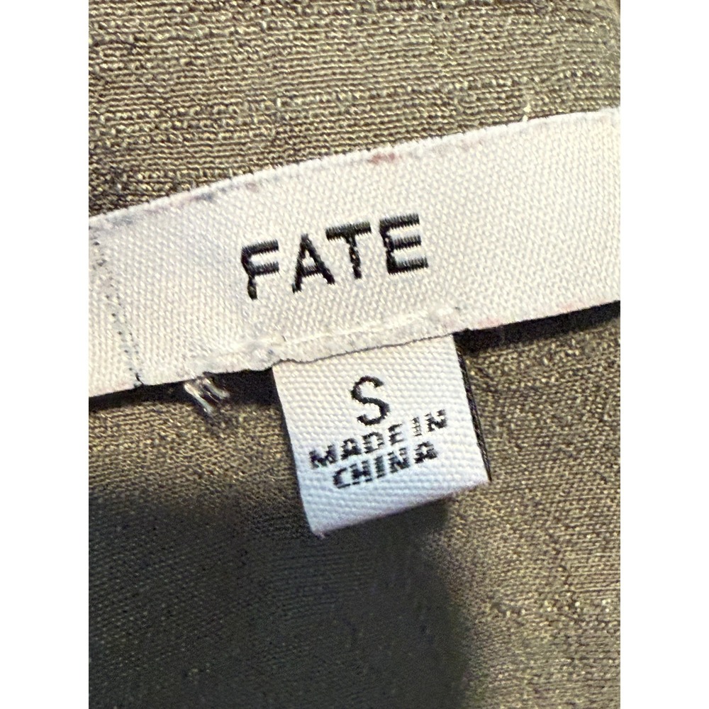 FATE Olive Green‎ Twist Button Down Shirt Women's S Long Sleeve Crop Texture - Picture 7 of 11